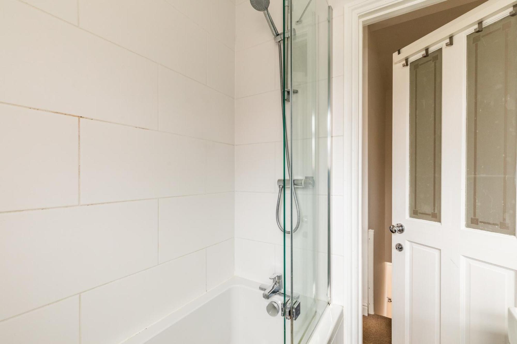 The Broadway Bath - 2 Bedrooms With Parking, Central Bath Ngoại thất bức ảnh
